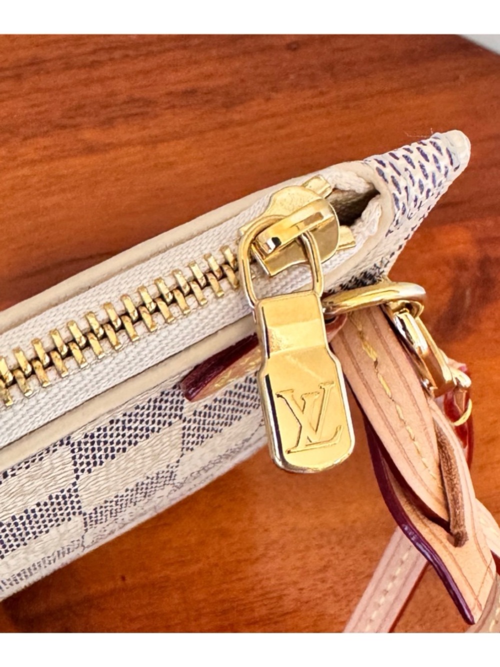 🤍GORGEOUS 🤍LOUIS VUITON DAMIER AZUR POCHETTE NAUTICAL EDITION - Picture 5 of 13